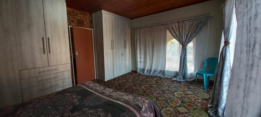 4 Bedroom Property for Sale in Elandia North West